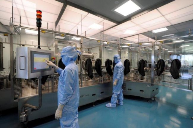 CSL-plasma-manufacturing-plant-at-Broadmeadows-e1417736146699