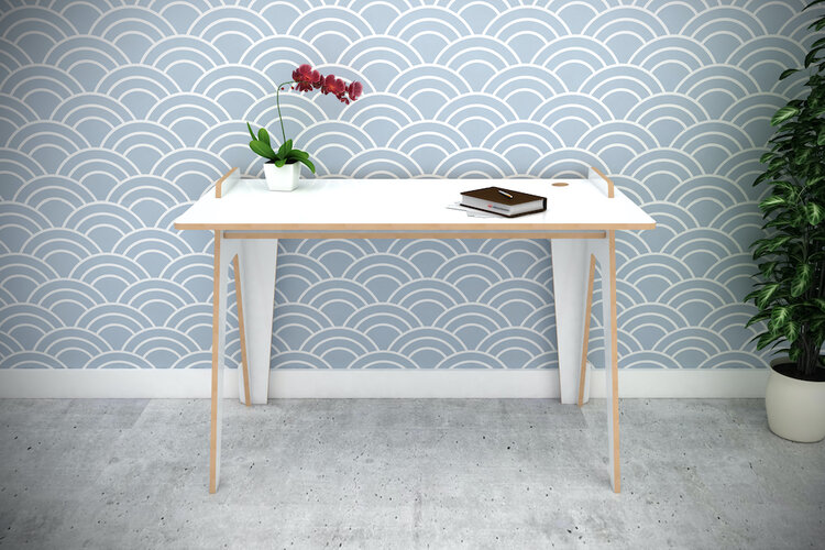 The+Essential+Desk