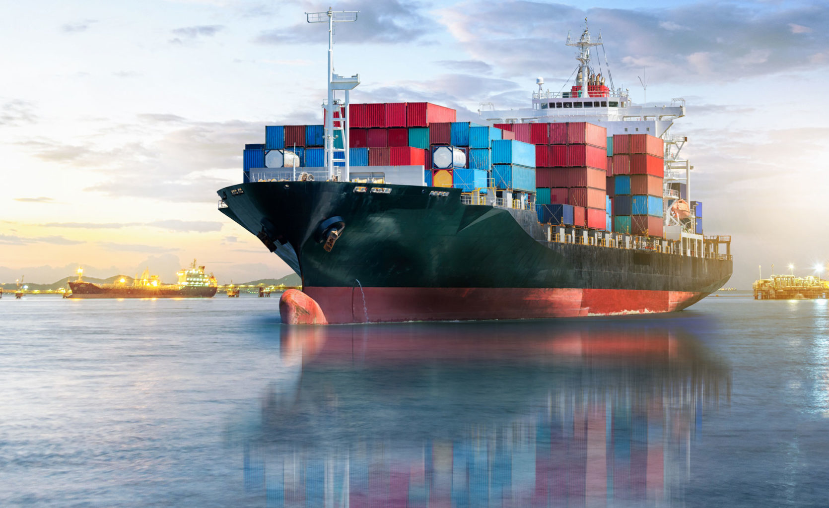 export-shipping-hero-1