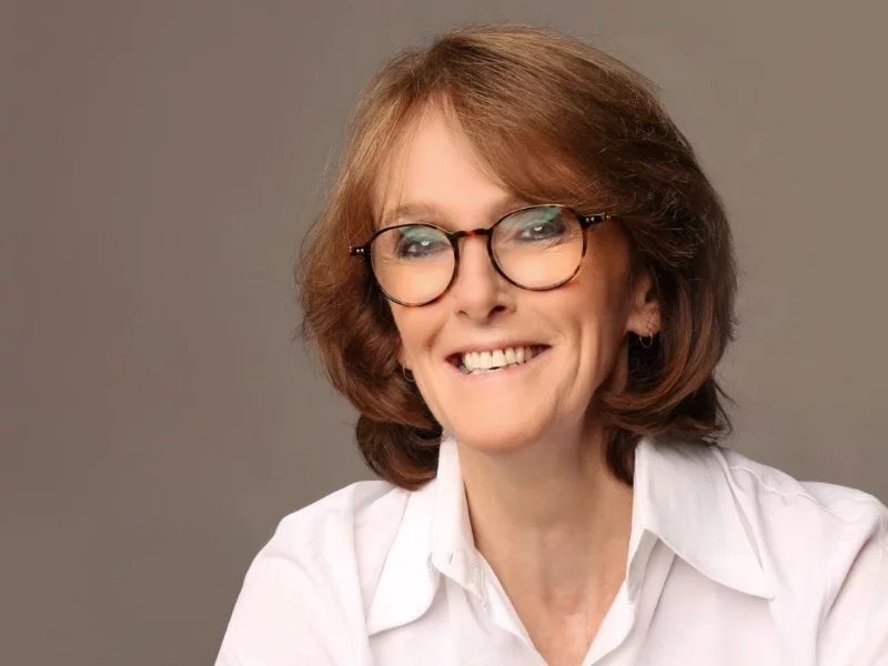 Australia’s Chief Scientist Dr Cathy Foley has backed the domestic manufacturing of US-developed mRNA vaccines, likening the new capability as a “honeypot” which will have benefits beyond Covid-19 and stimulate the local sector.