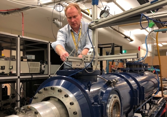 experiment_lead_professor_andrew_neely_2