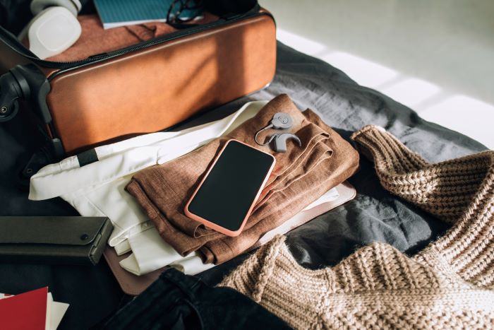 N8_Phone_and_Clothes Main 6720×4480 Main
