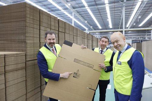 Visy opens $175 million box factory in Queensland