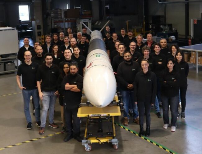 HyImpulse team with SR75 launch vehicle