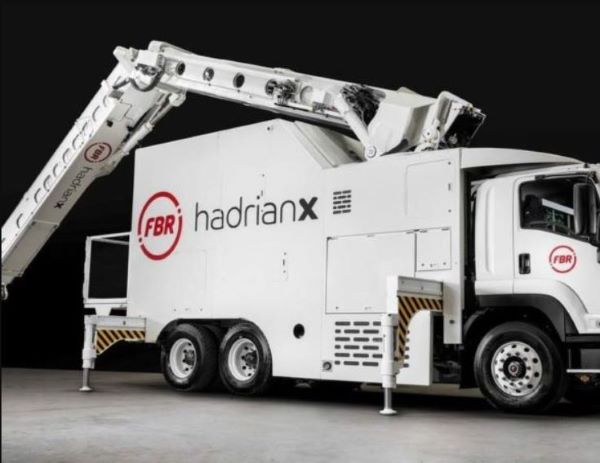 Hadrian X construction robot breaks into US market, could snare 300 orders