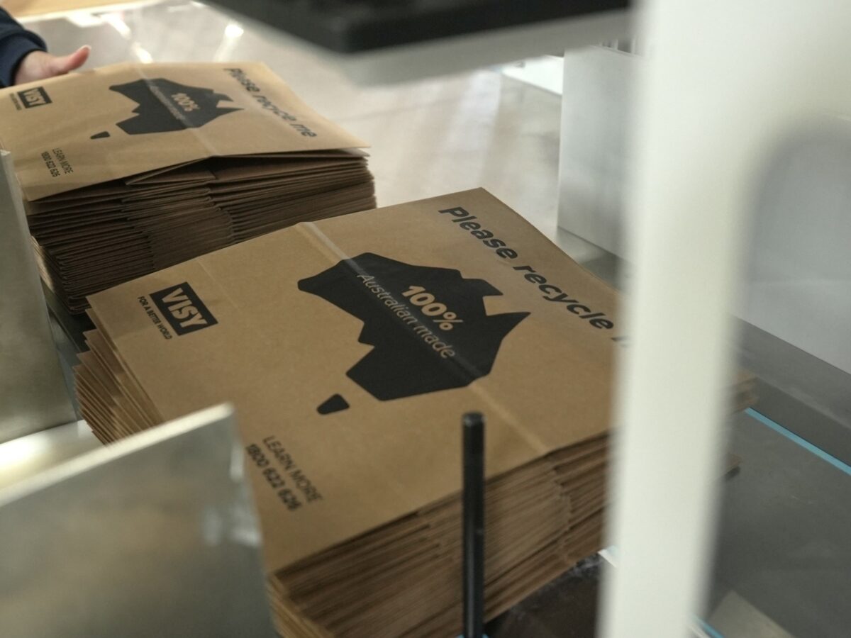 Visy retail paper bag