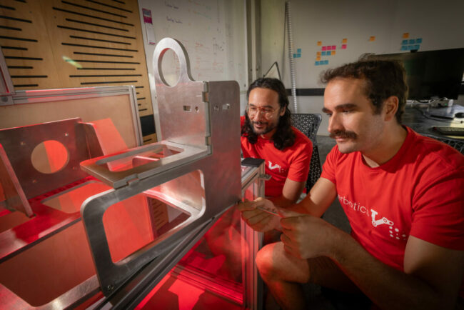 Verbotics – Nathan Larkin and Andrew Short 038A2650