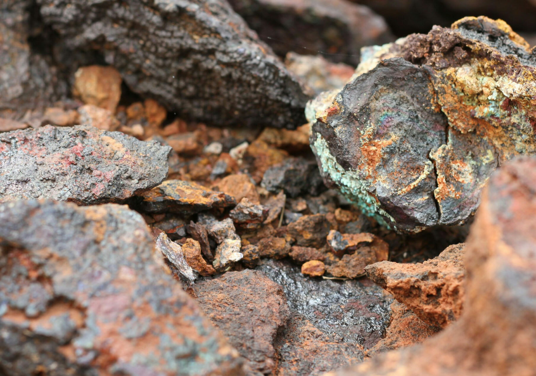 From minerals to materials: Assessment of Australia’s critica