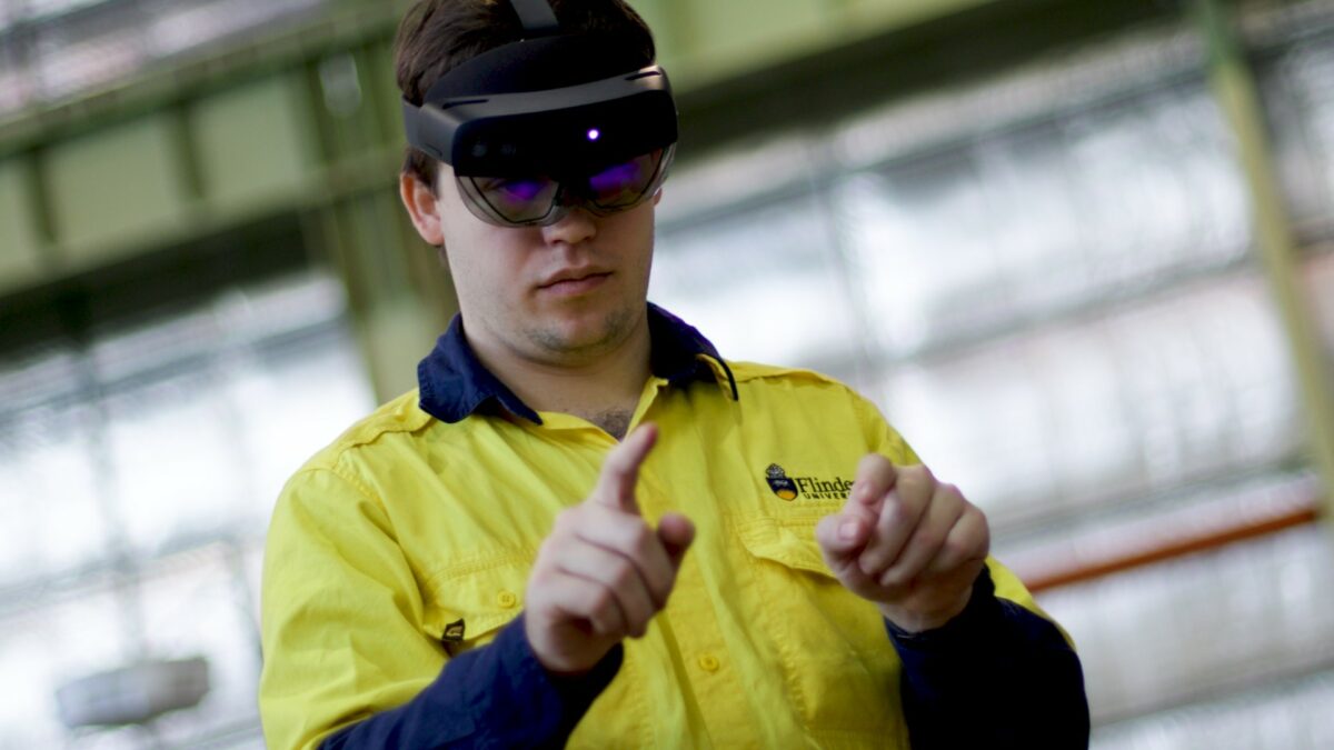 C3-Human-Factors-Research-Trials_KostaHoloLens