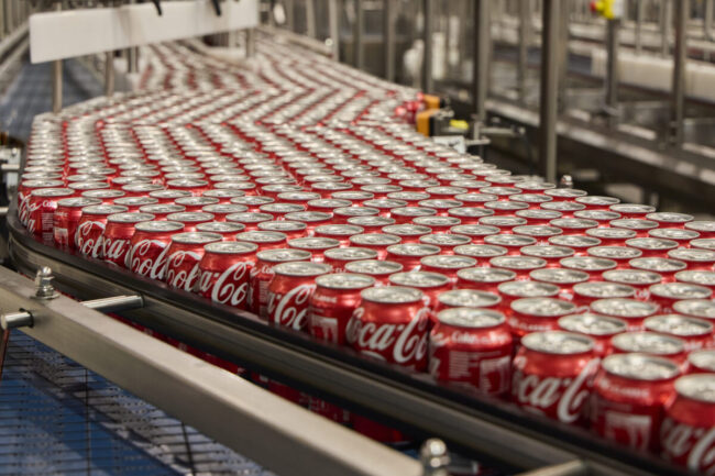 CCEP_Coca-Cola Classic on Line Close Up