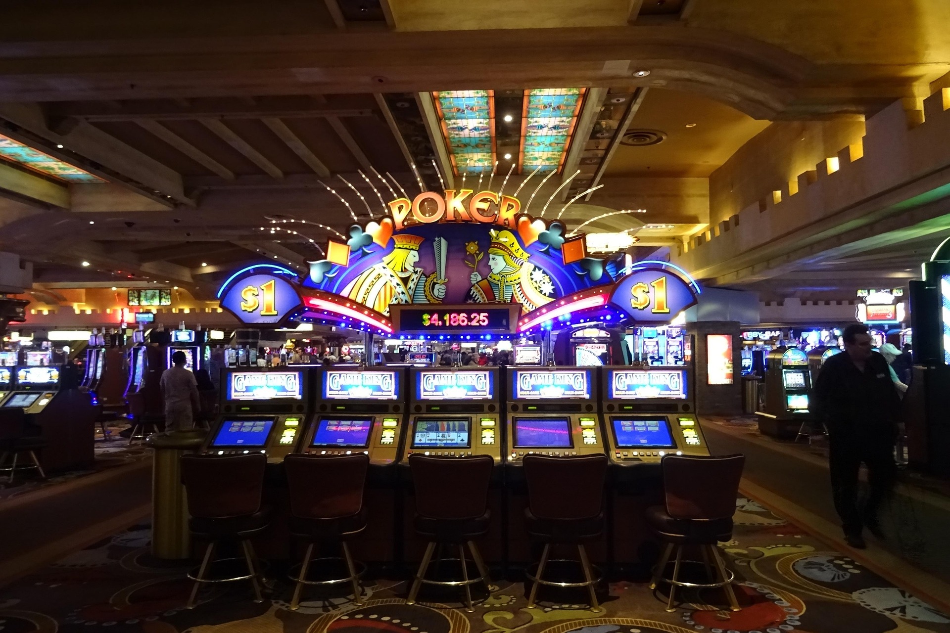 casino-1051381_1920 slot-gacor-hari-ini-strategy-–-how-to-spot-paying-casino-slots-today